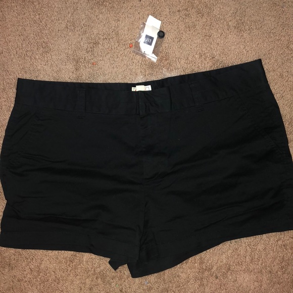 GAP Pants - Size 16 women’s gap shorts